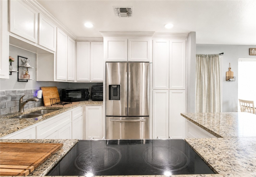 9454 Fm-70 Property Photo 6