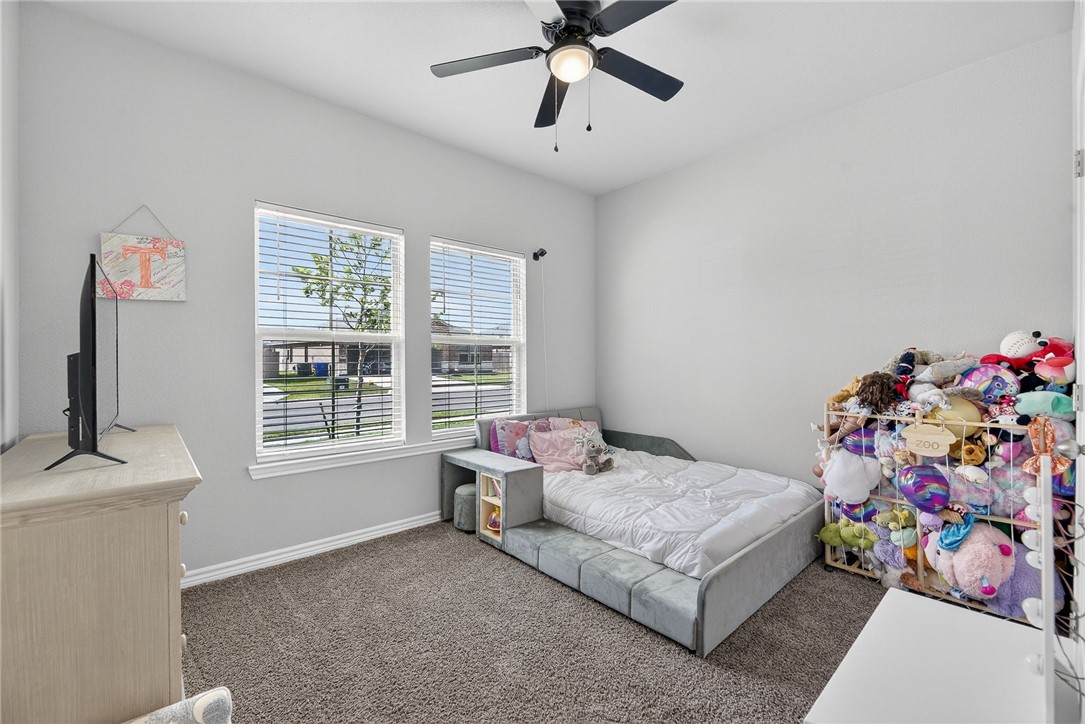 1346 Regents Park Property Photo 23