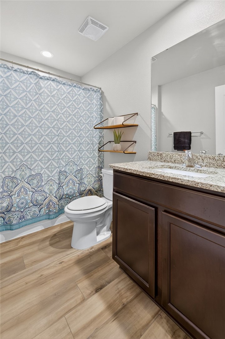 1346 Regents Park Property Photo 29