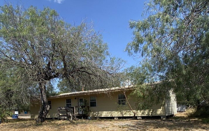 220 N Hartman Property Photo 2