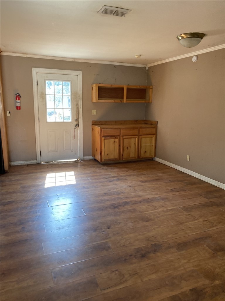 220 N Hartman Property Photo 10