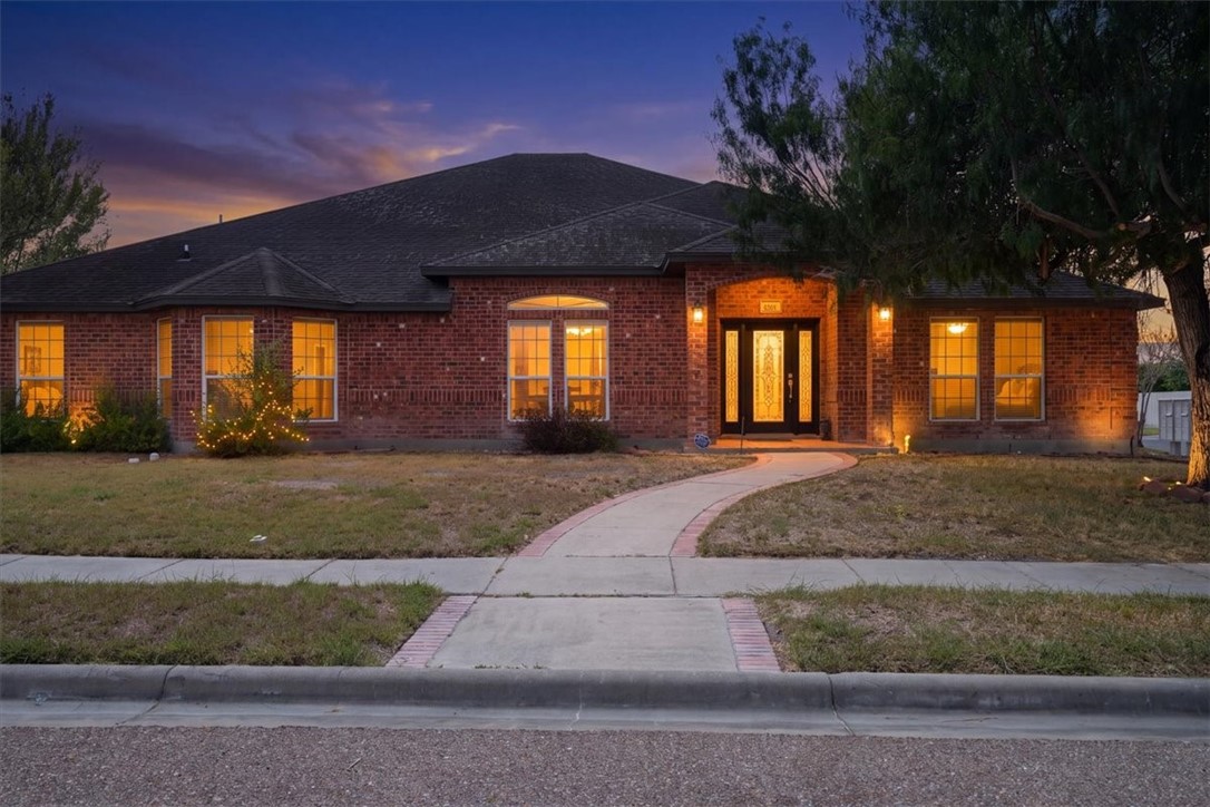 4201 Lake Apache Dr Property Photo 4
