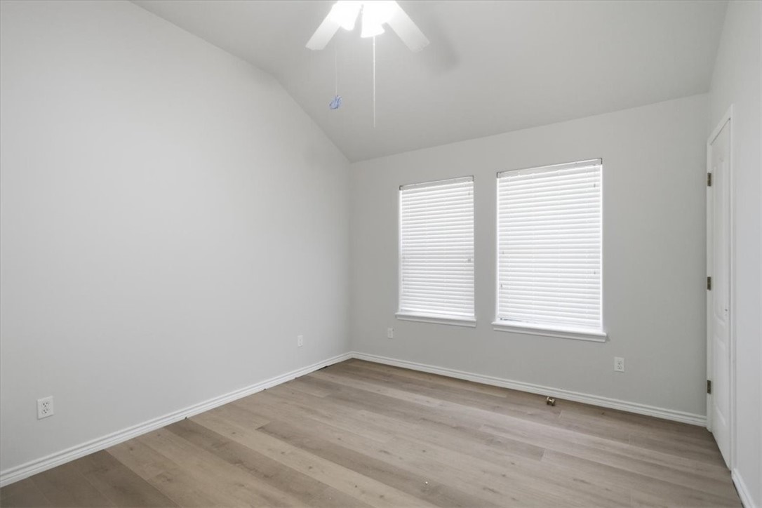 4201 Lake Apache Dr Property Photo 25