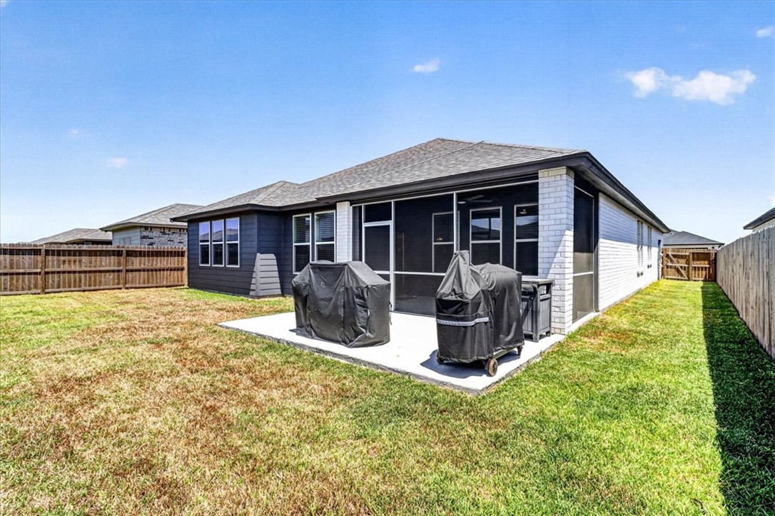 2605 Lannister Property Photo 25