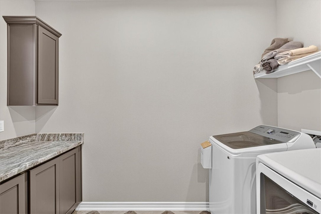 2605 Lannister Property Photo 51