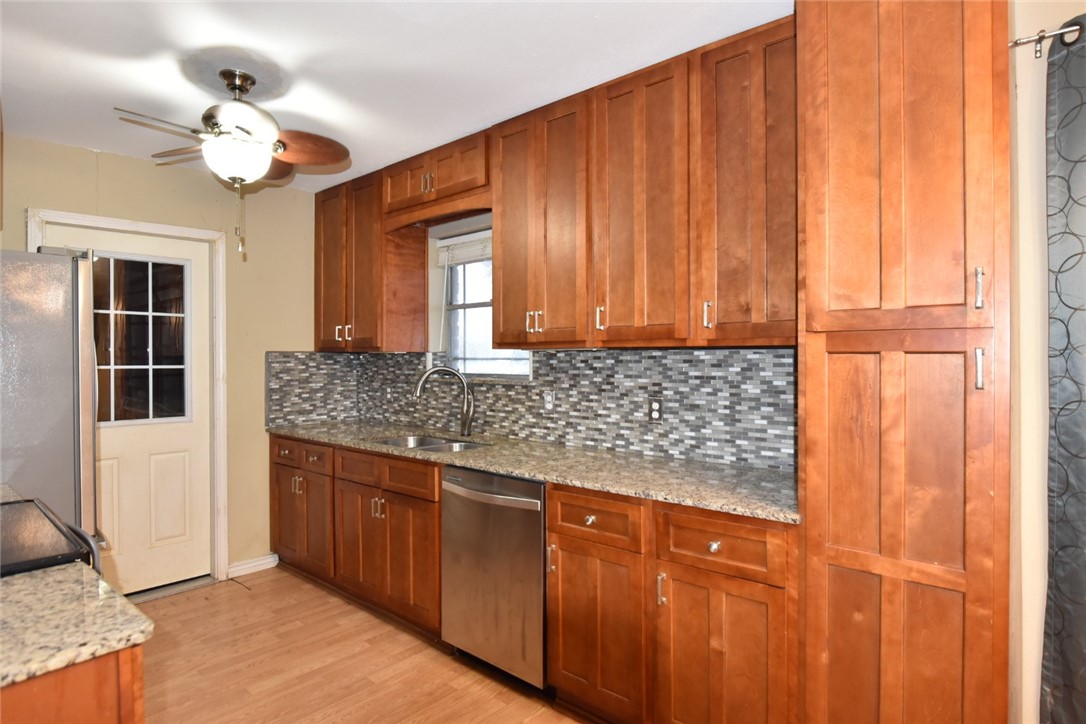 3961 Mollie Property Photo 9