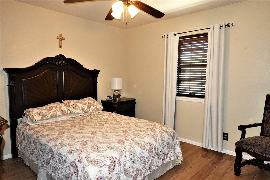 134 Saint Anthony Dr Property Photo 29
