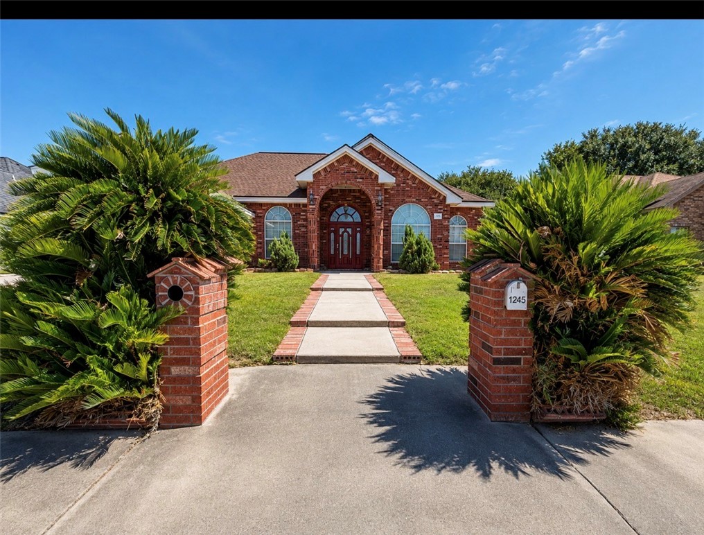1245 Carlos Property Photo 1