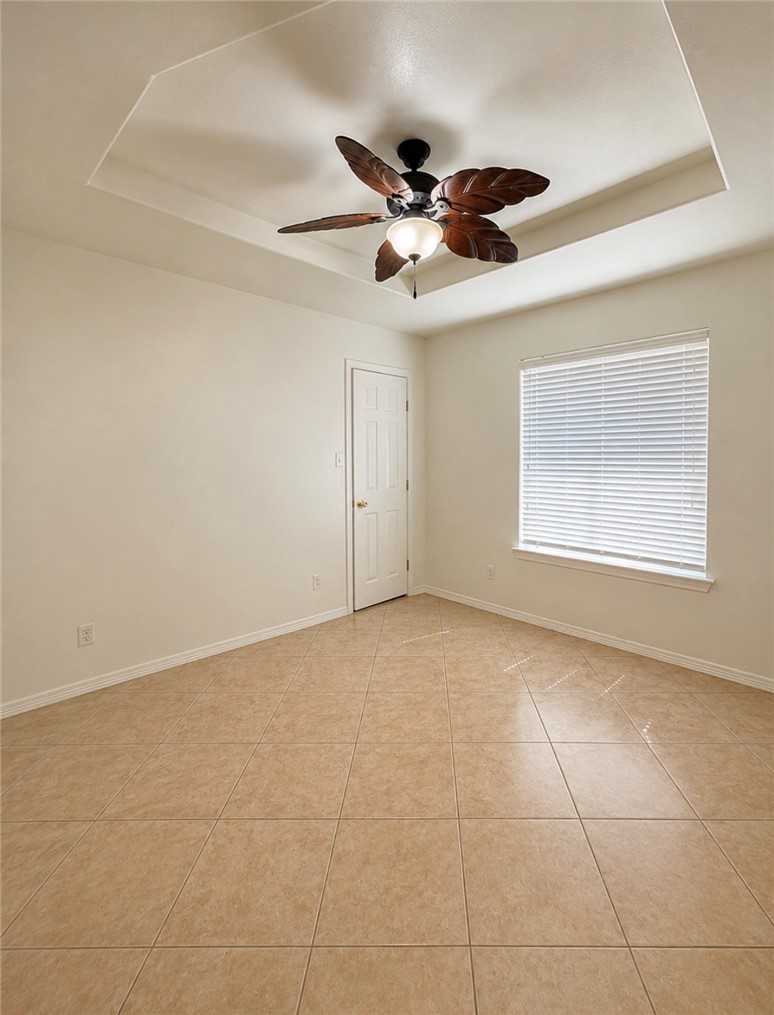 1245 Carlos Property Photo 13