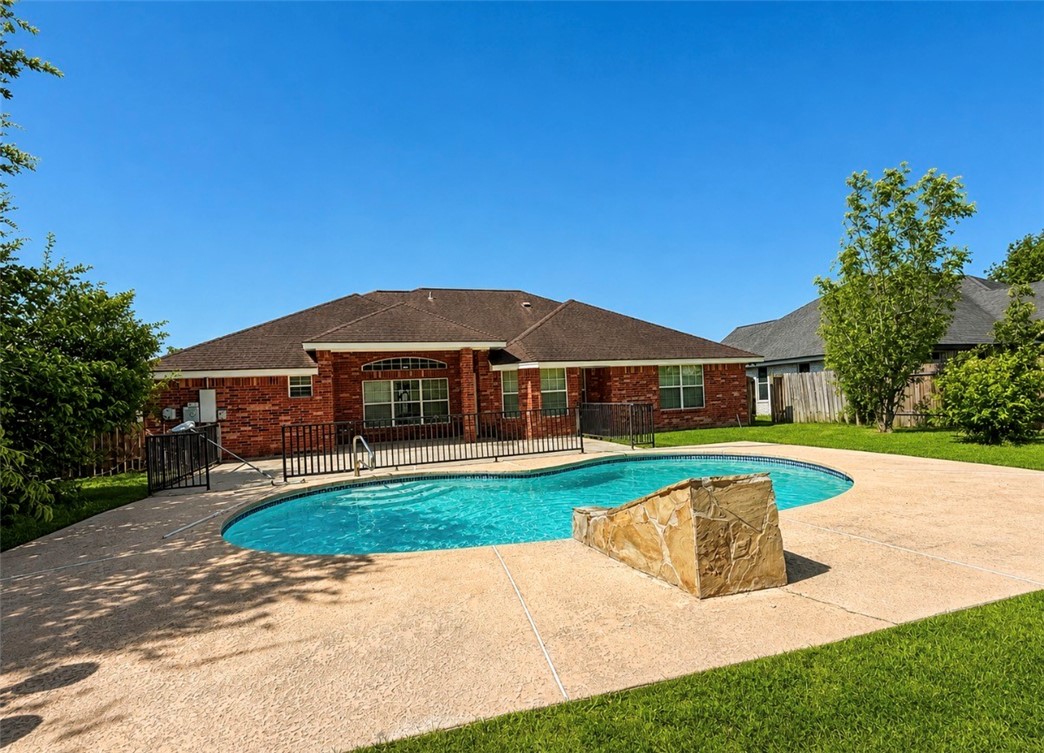 1245 Carlos Property Photo 18