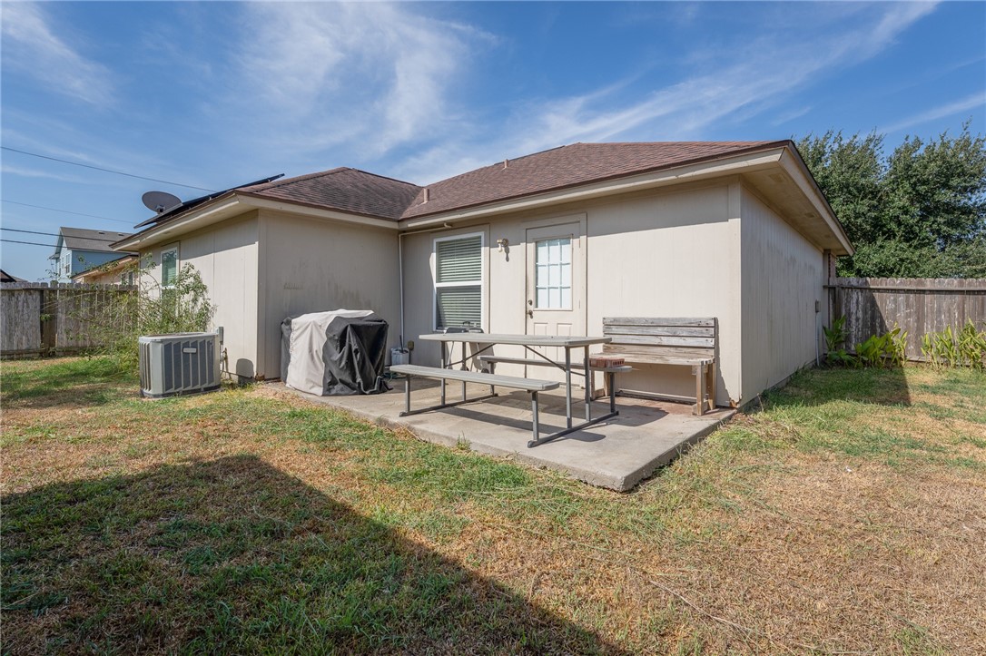 1706 Chisolm Trai Property Photo 20