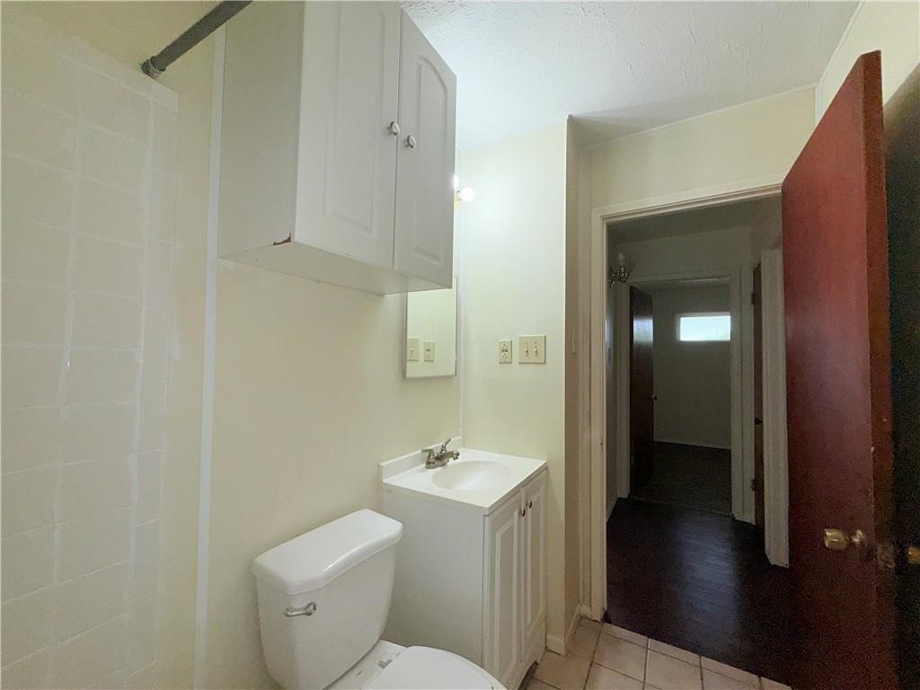4725 Wynona Dr Property Photo 27