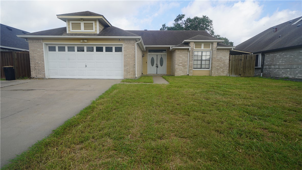 3537 S Washam Dr Property Photo 1