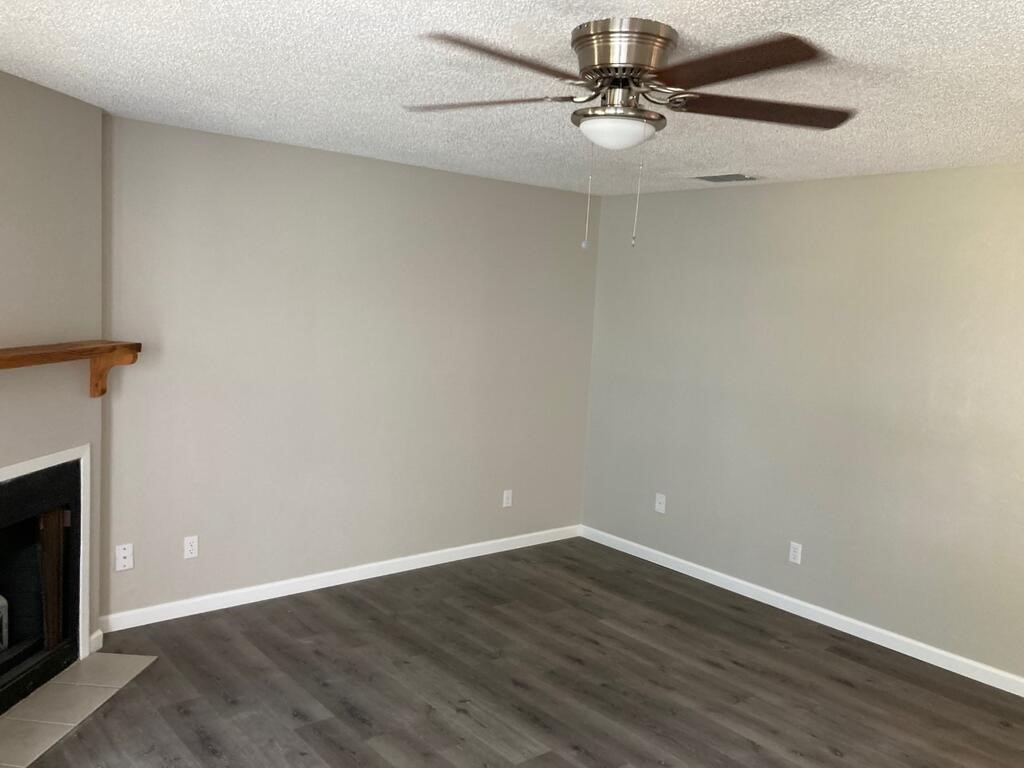 209 Forest Hills 228 Property Photo 5