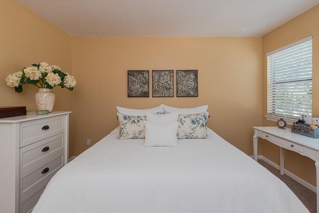 209 Forest Hills 233 Property Photo 4