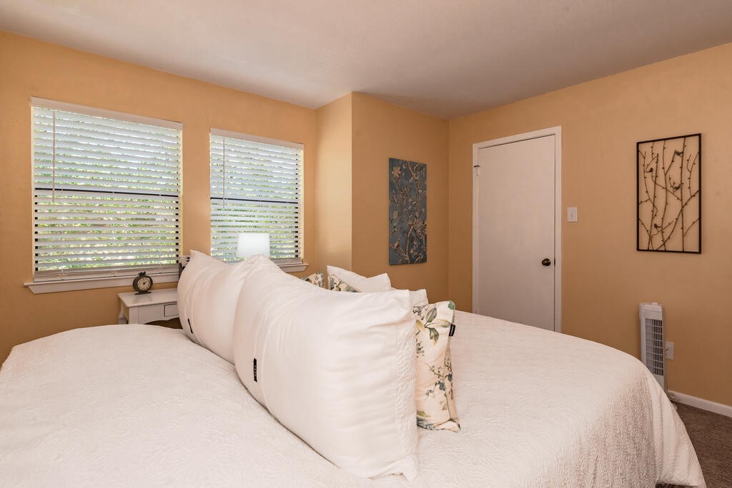 209 Forest Hills 233 Property Photo 7