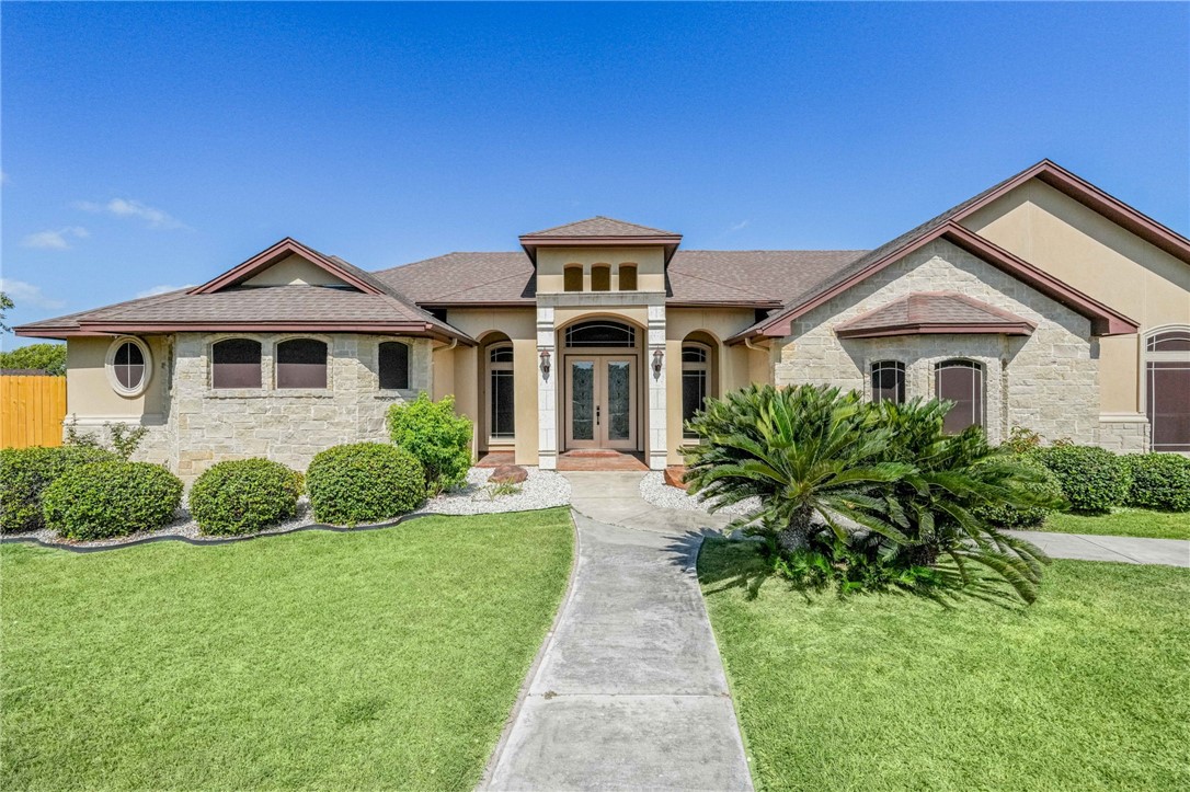 1502 Westridge Blvd Property Photo 1