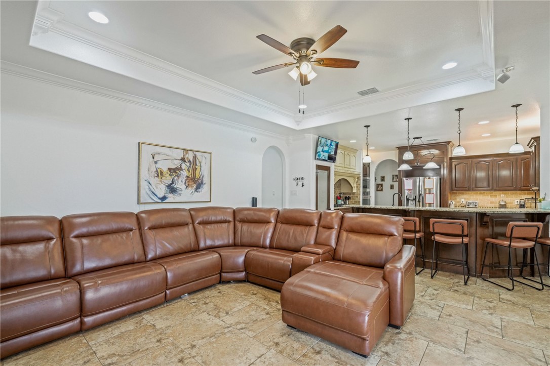 1502 Westridge Blvd Property Photo 20