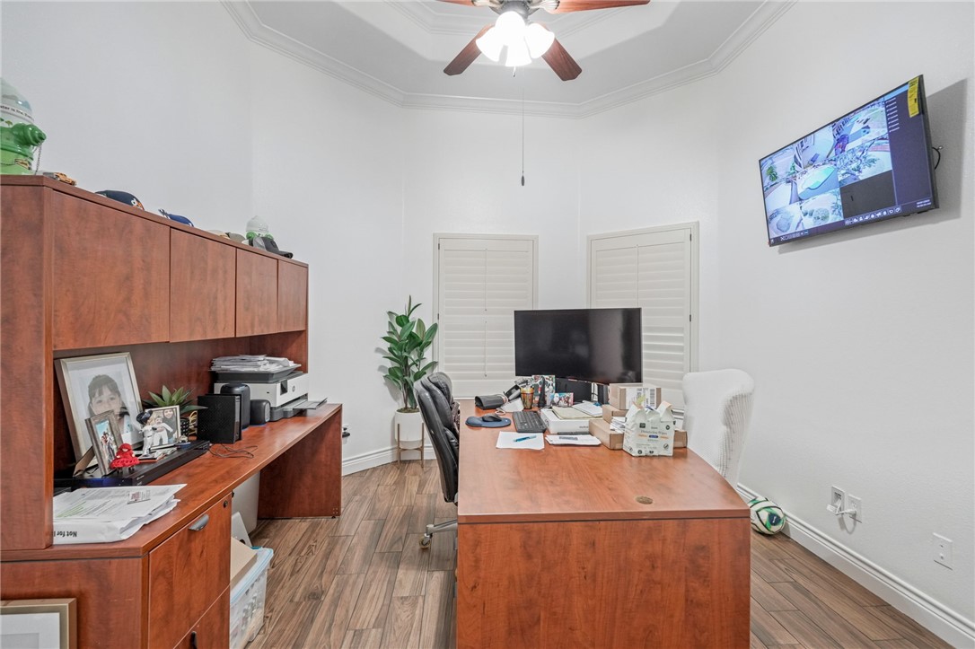 1502 Westridge Blvd Property Photo 25