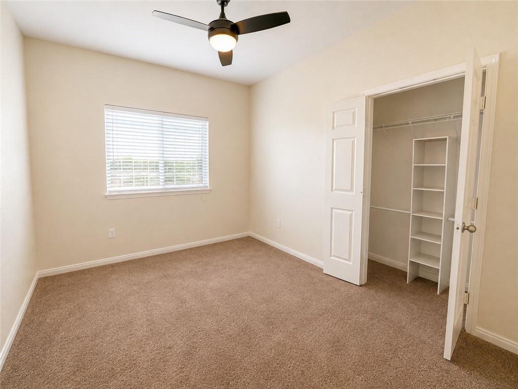 1124 Imperial St Property Photo 7
