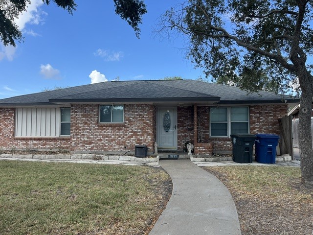 3725 Pope Dr Property Photo 1