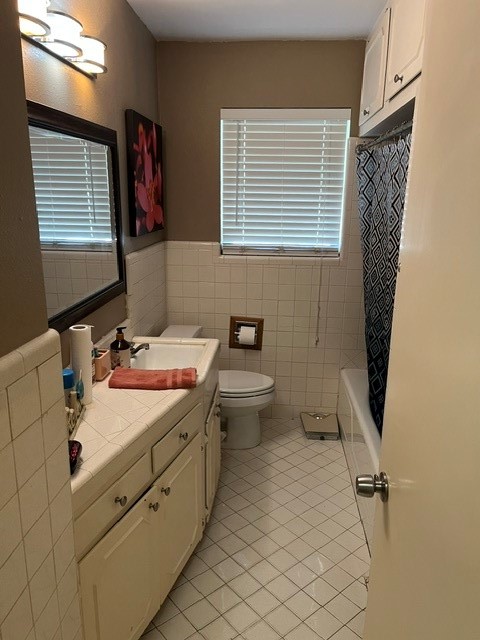 3725 Pope Dr Property Photo 6