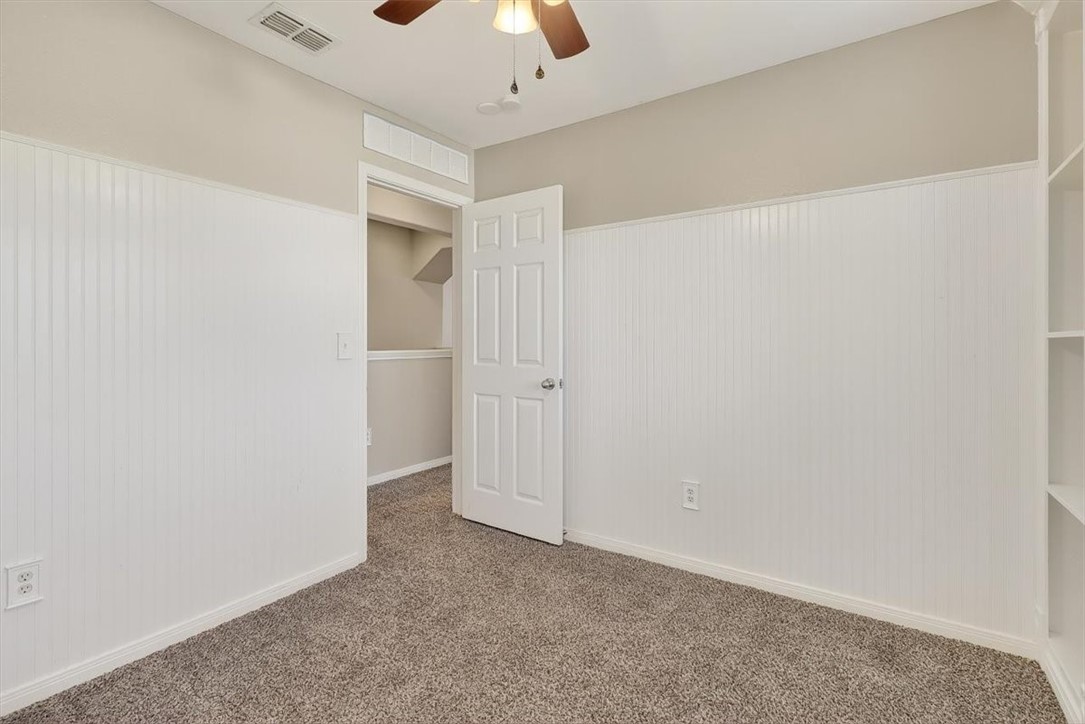 2110 Encino Dr Property Photo 28