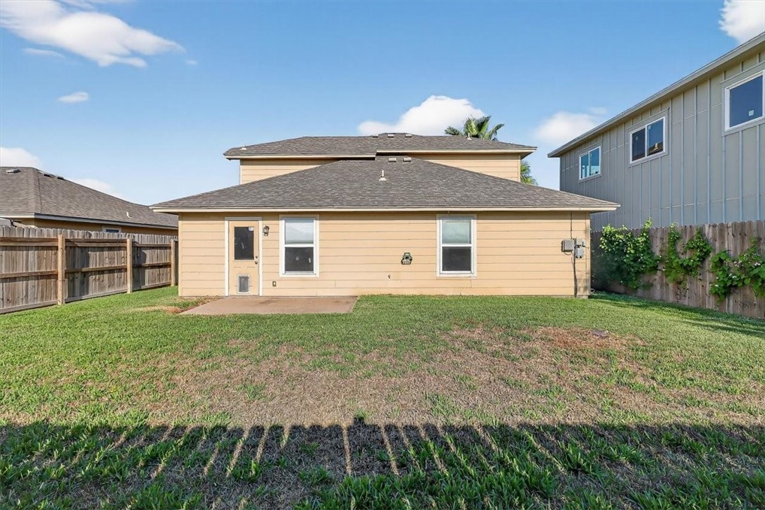 2110 Encino Dr Property Photo 40