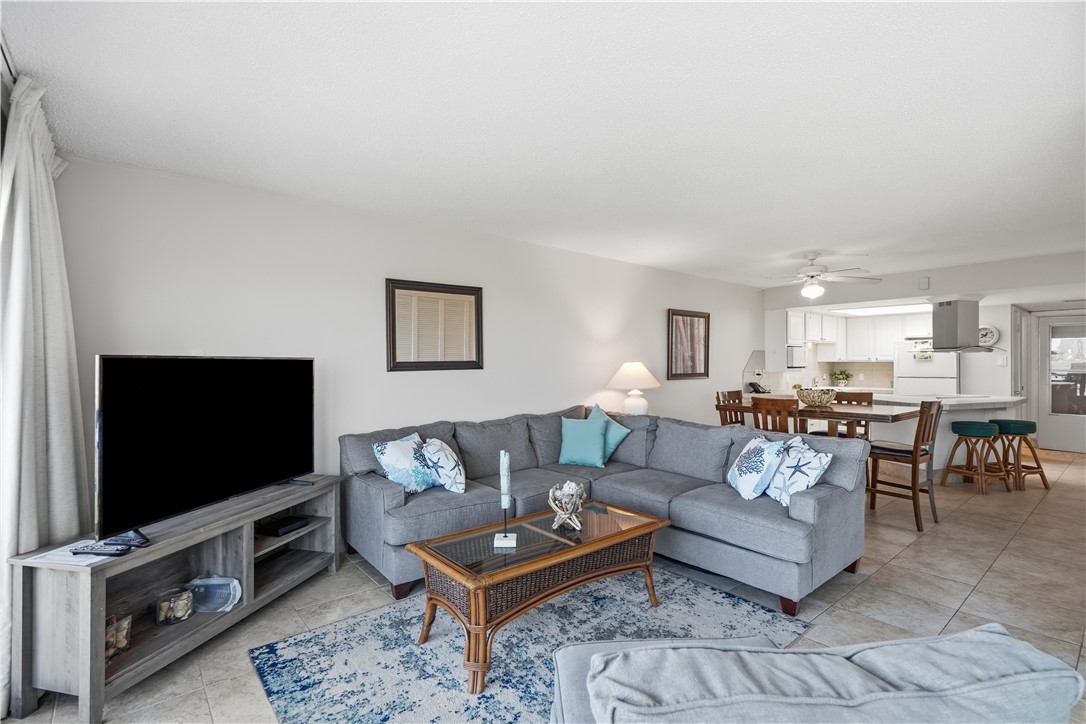 15340 Leeward Dr 303 Property Photo 4