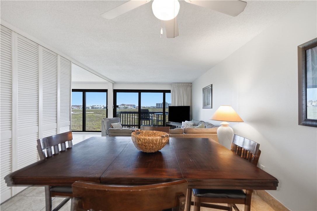 15340 Leeward Dr 303 Property Photo 11