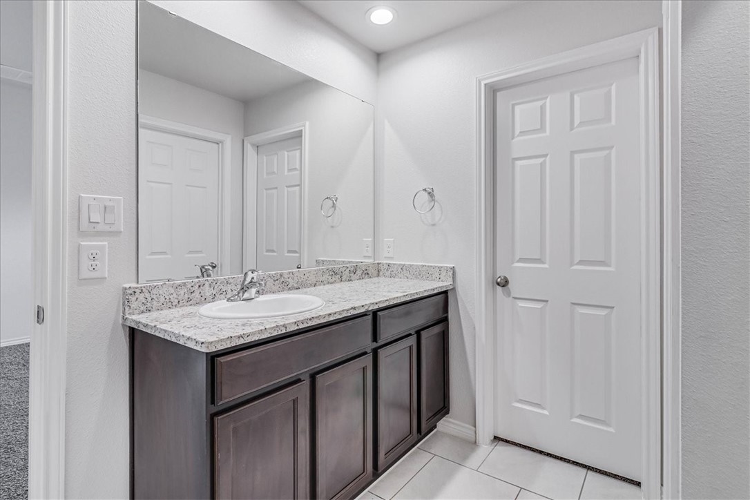 3913 Jayden Dr Property Photo 23