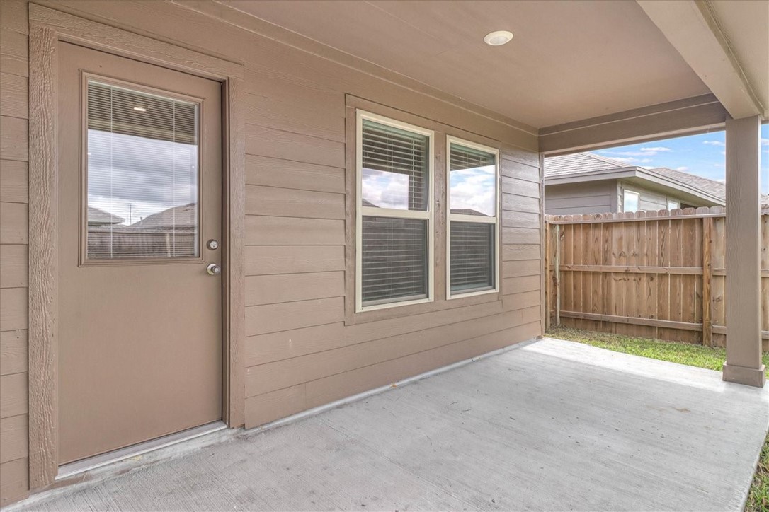 3913 Jayden Dr Property Photo 38