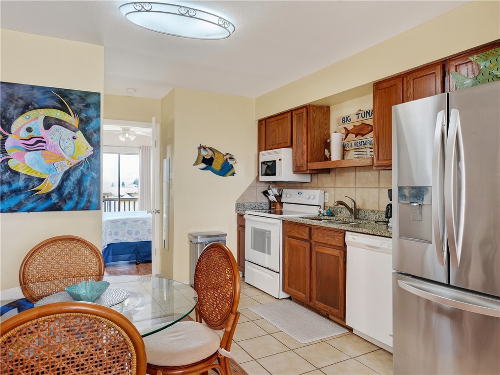 2290 N Fulton Beach Rd 319 Property Photo 9