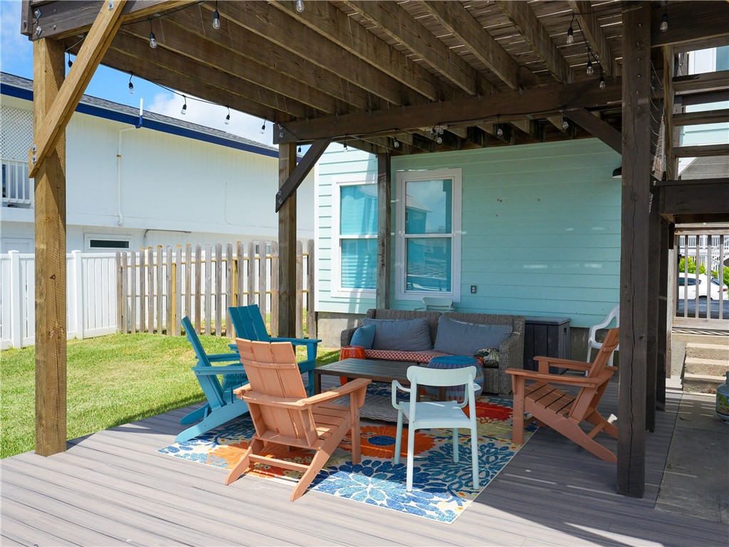 20 Flamingo Property Photo 29