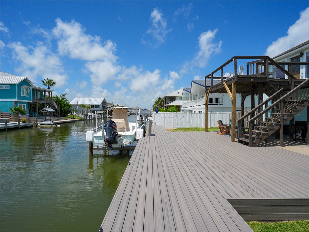 20 Flamingo Property Photo 36