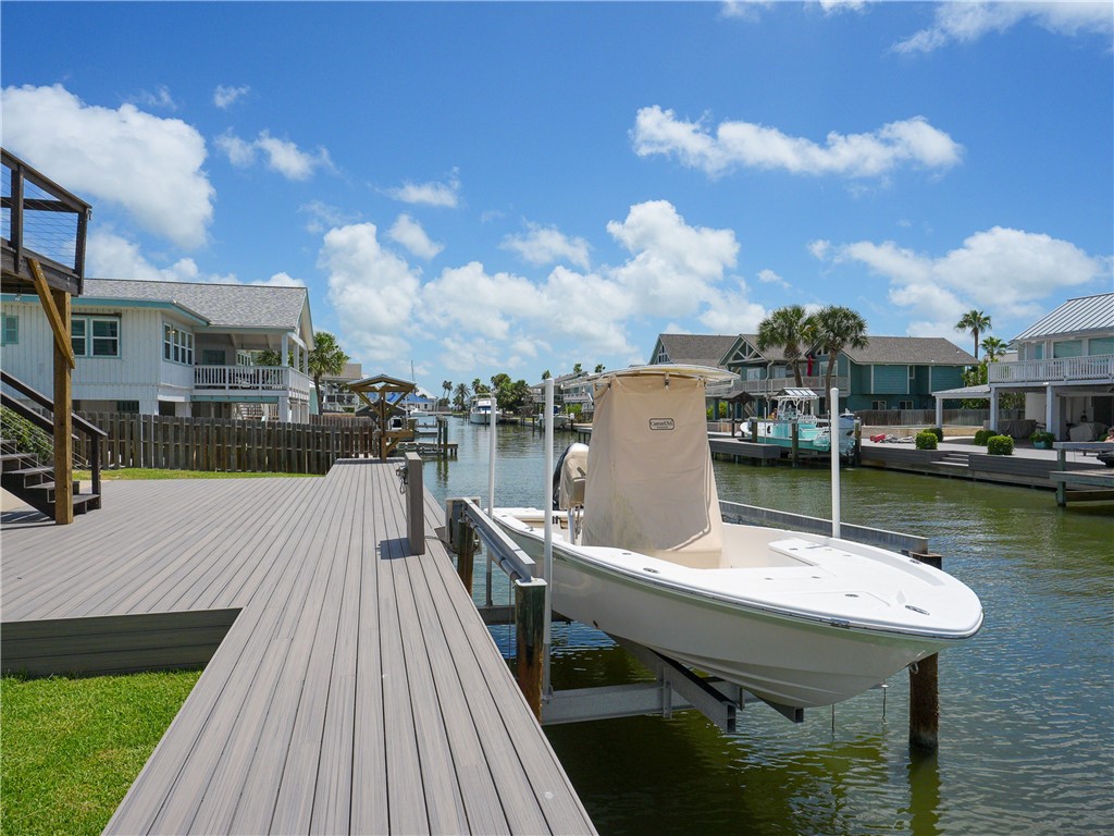 20 Flamingo Property Photo 40