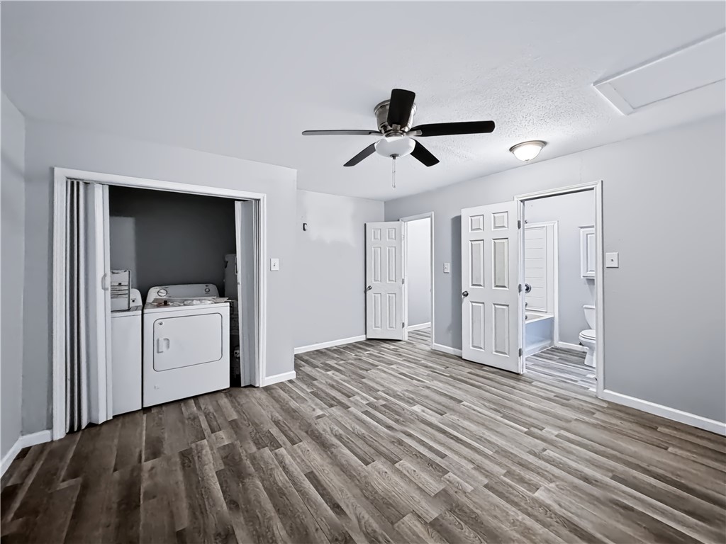 4730 Wynona Dr Property Photo 20