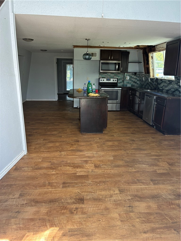 602 Tanglewood Property Photo 3