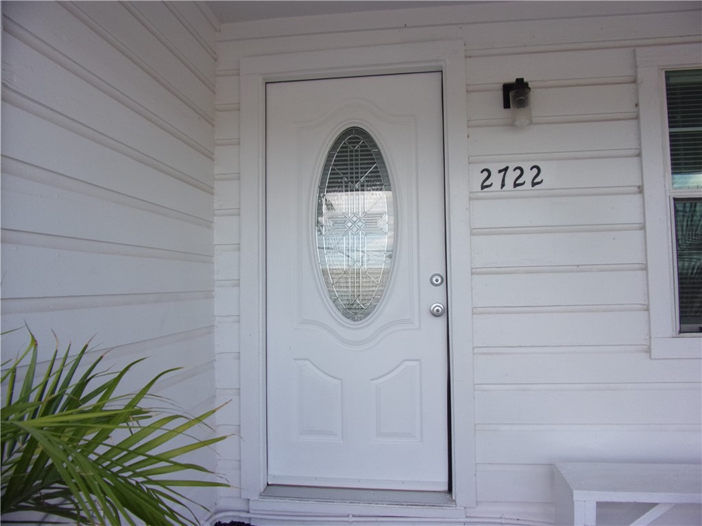 2722 Greenwood Dr Property Photo 5