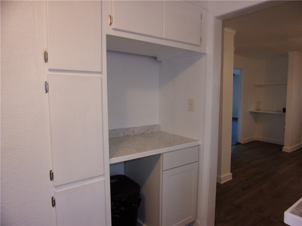 2722 Greenwood Dr Property Photo 15