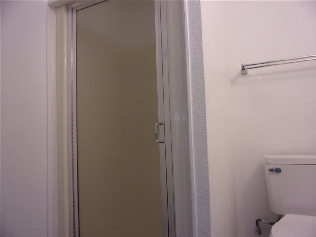 2722 Greenwood Dr Property Photo 37
