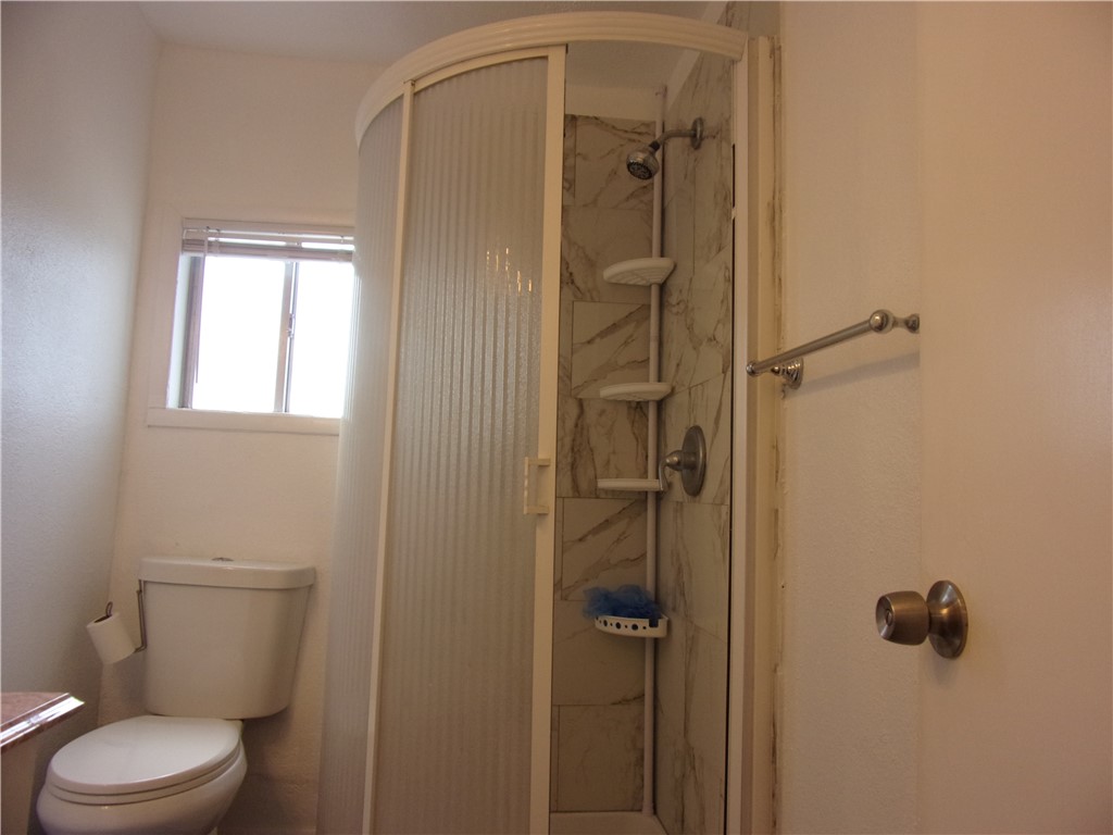 2722 Greenwood Dr Property Photo 55