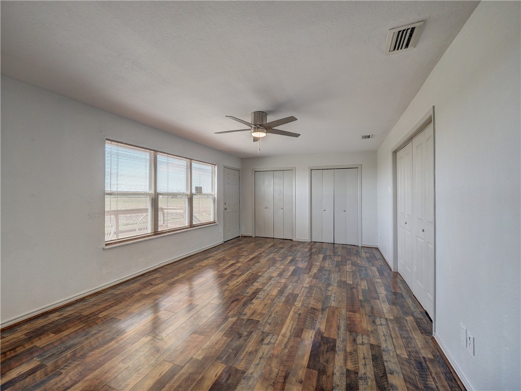 9845 Fm 1074 Property Photo 32