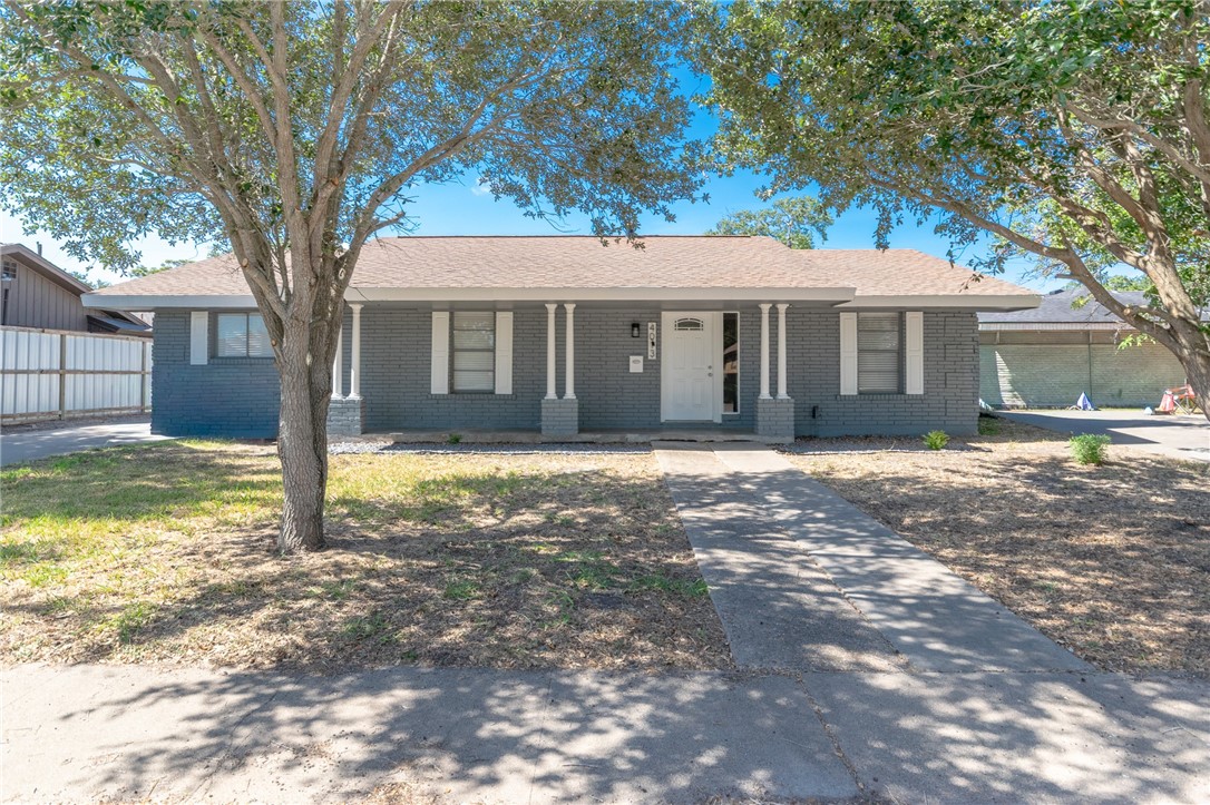 4013 Kingston Dr Property Photo 1