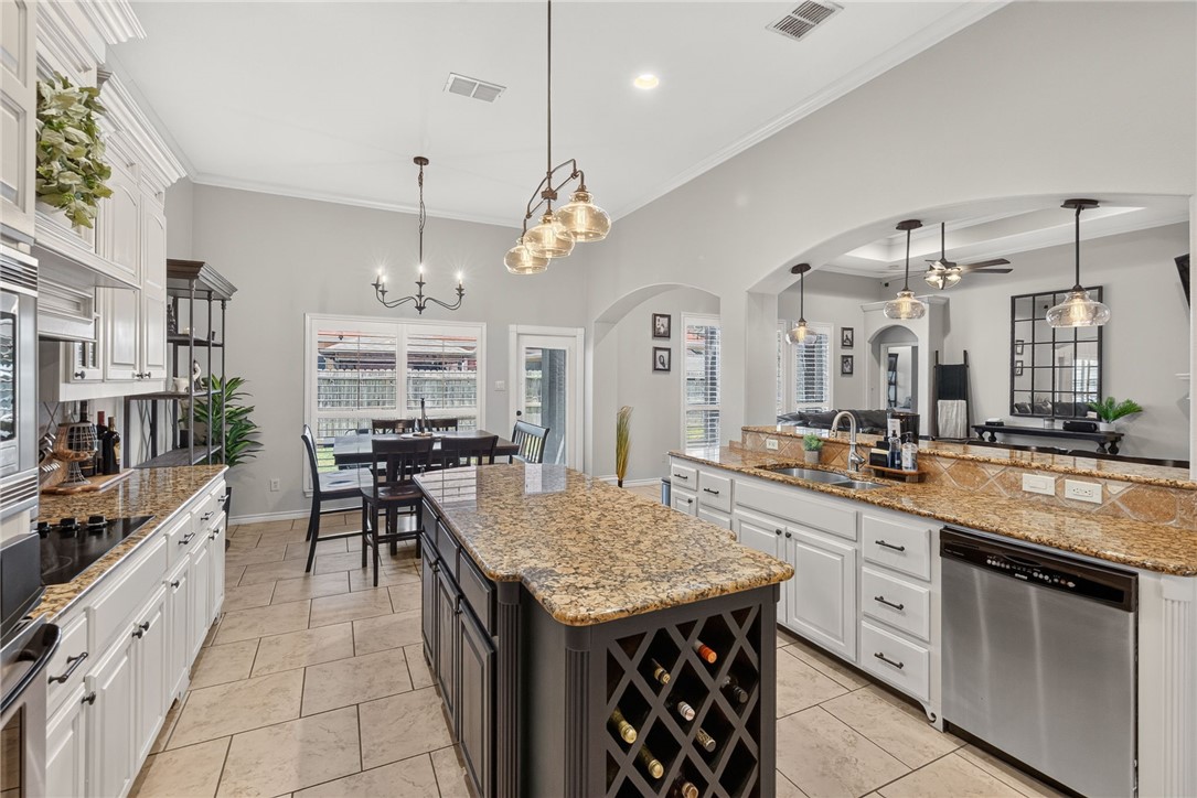 6526 Macarena Dr Property Photo 13