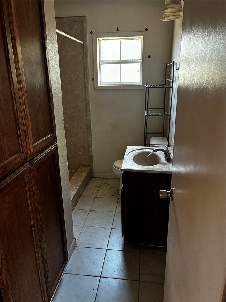 104 E Magnolia Property Photo 20