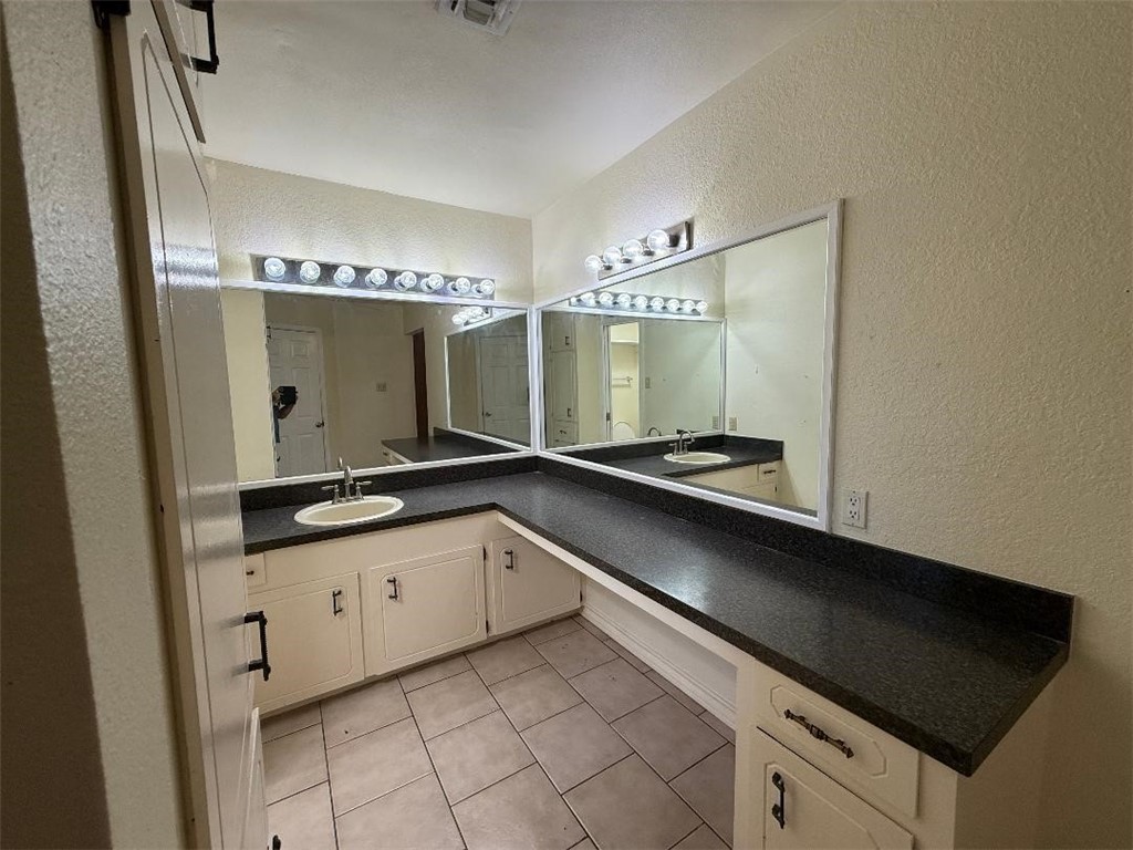 2204 Matagorda Dr Property Photo 15