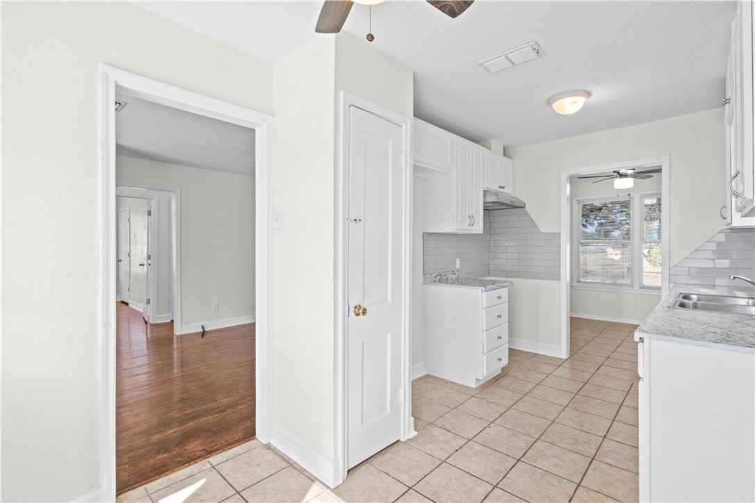 1538 Brentwood Dr Property Photo 5