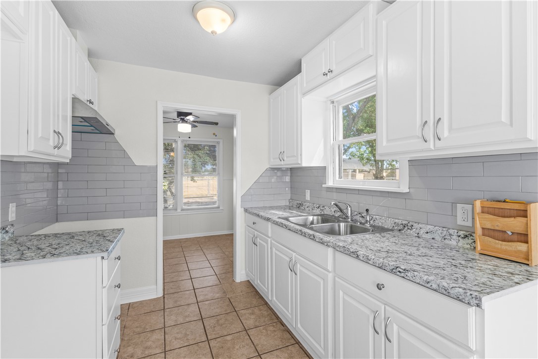 1538 Brentwood Dr Property Photo 8