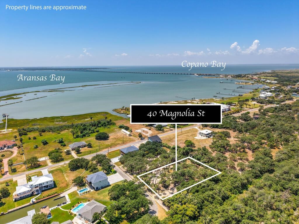 40 Magnolia St Property Photo 2